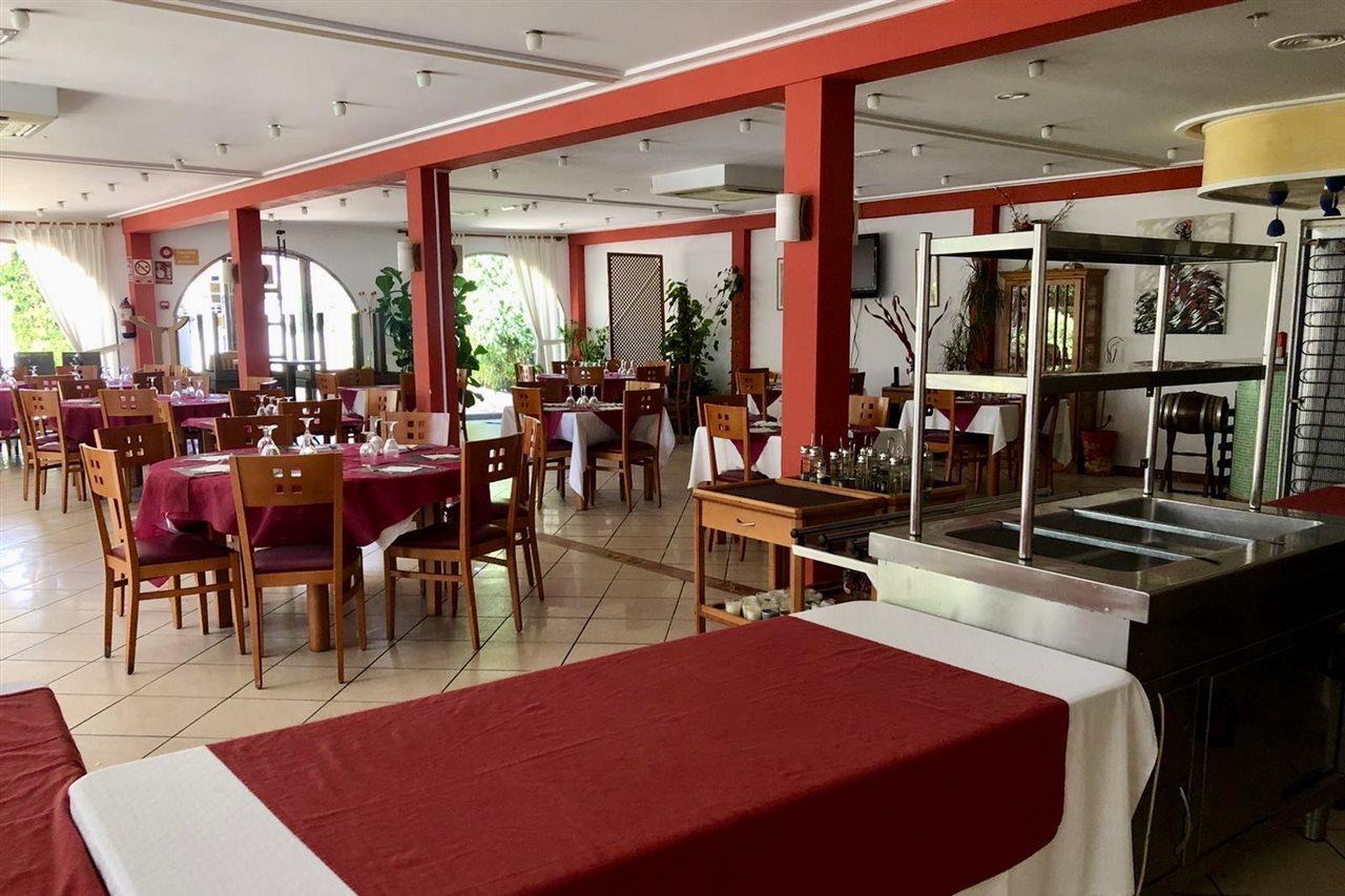 Aparthotel Residencial Vidalbir L'Alfas del Pi Dış mekan fotoğraf