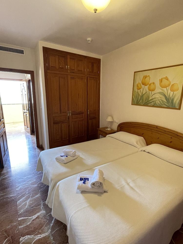 Aparthotel Residencial Vidalbir L'Alfas del Pi Dış mekan fotoğraf