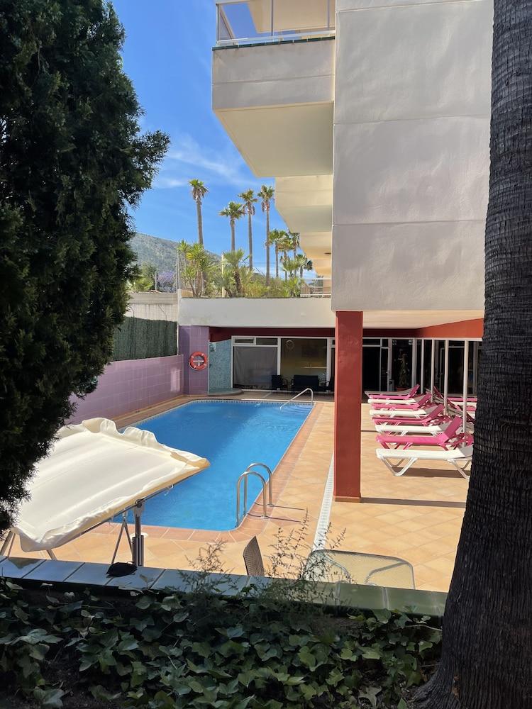 Aparthotel Residencial Vidalbir L'Alfas del Pi Dış mekan fotoğraf