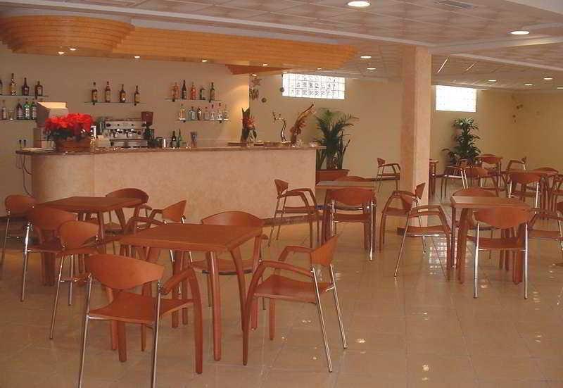Aparthotel Residencial Vidalbir L'Alfas del Pi Dış mekan fotoğraf