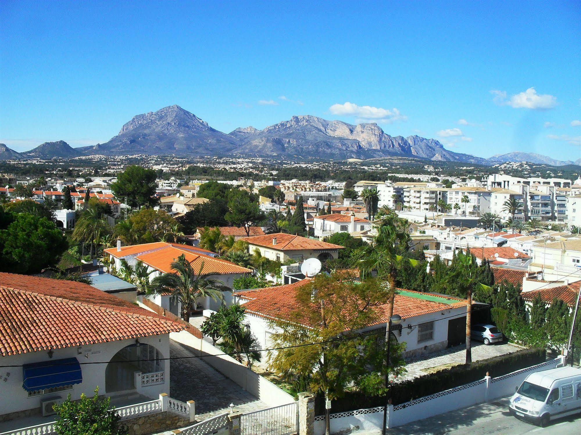 Aparthotel Residencial Vidalbir L'Alfas del Pi Dış mekan fotoğraf