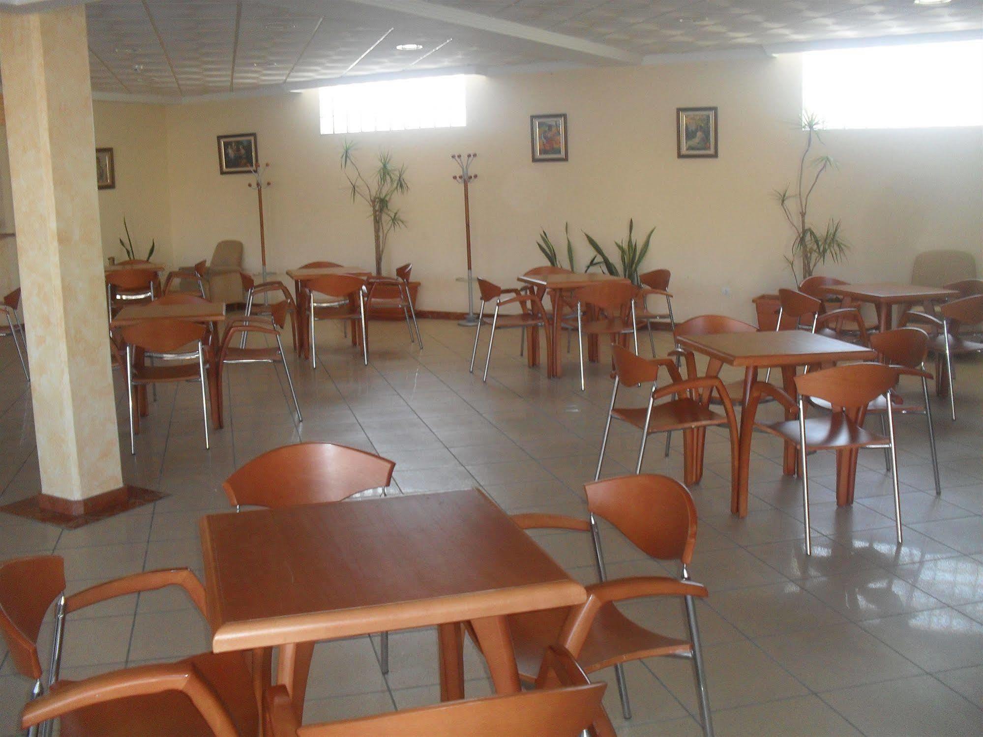 Aparthotel Residencial Vidalbir L'Alfas del Pi Dış mekan fotoğraf
