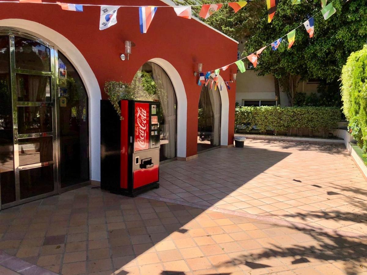 Aparthotel Residencial Vidalbir L'Alfas del Pi Dış mekan fotoğraf
