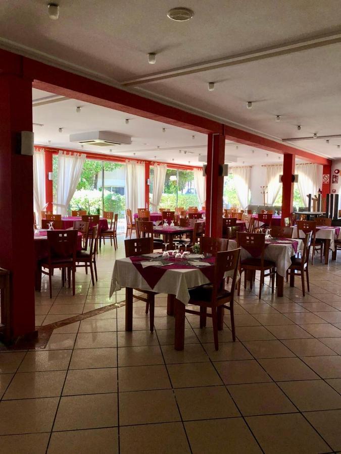 Aparthotel Residencial Vidalbir L'Alfas del Pi Dış mekan fotoğraf